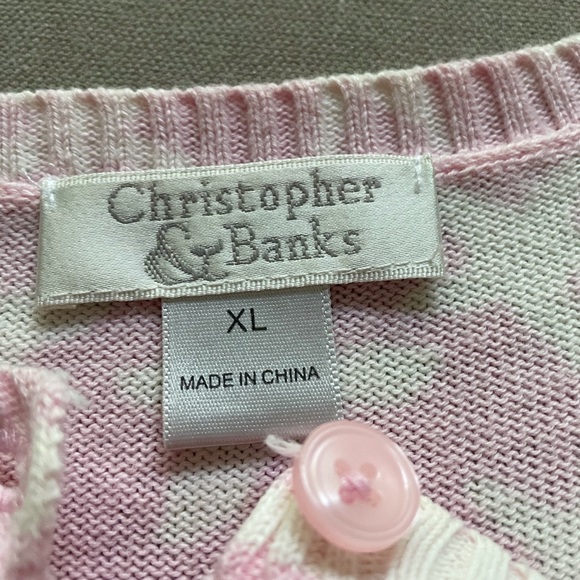 Christopher & Banks Ladies Cardigan. Size XL. Color.Pink with White Stars . - Picture 4 of 7